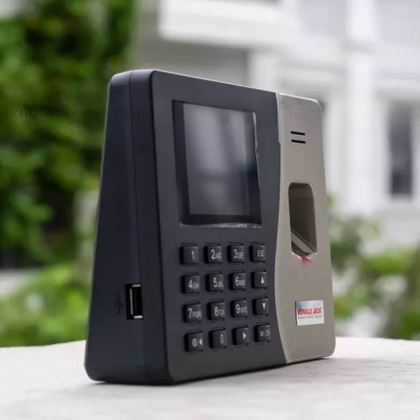 Máy chấm công vân tay RJ3400Pro Pin lưu điện