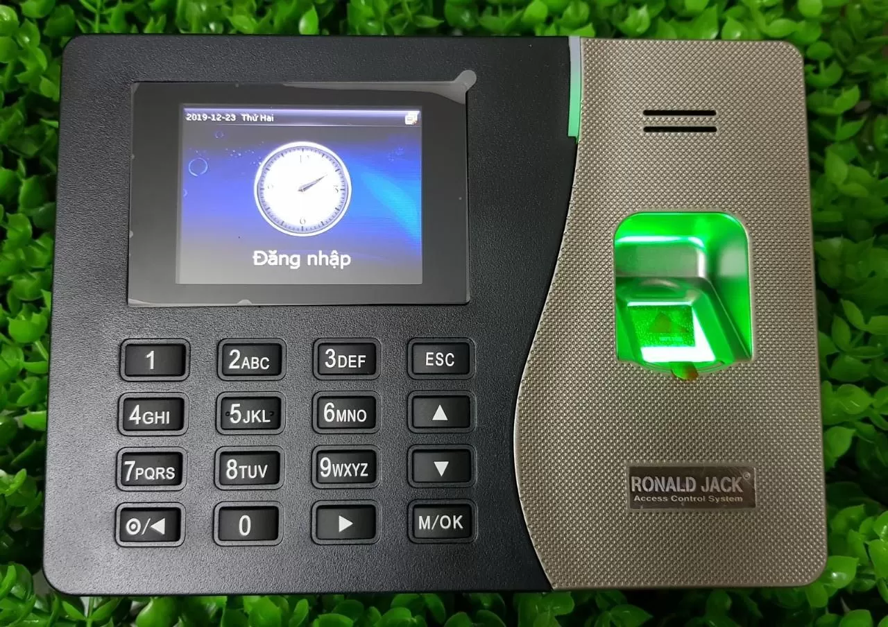 Máy Chấm Công RJ3000 Plus
