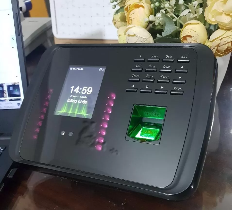 Máy chấm công khuôn mặt MB460